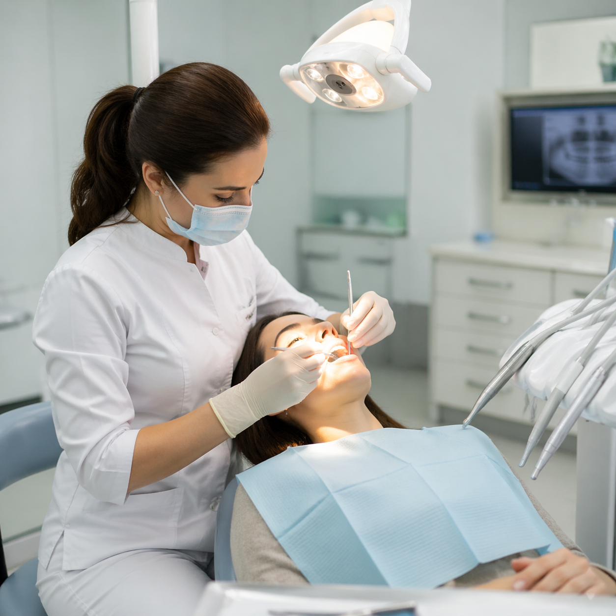 <span style="font-weight: bold;">терапевтическая стоматология</span>